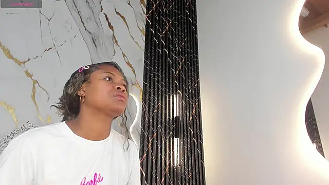 ebony hot1 online show from 10-22-25, 02:16