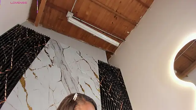 ebony hot1 online show from 02-16-26, 01:43