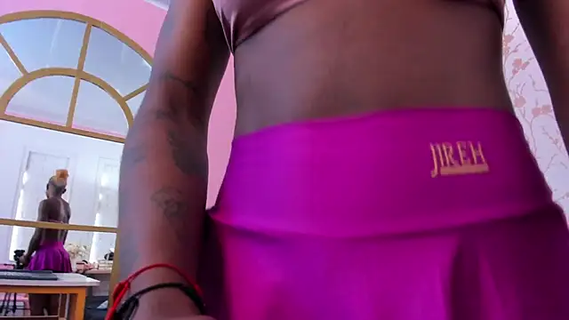 amber-hill online show from 10-25-25, 07:14