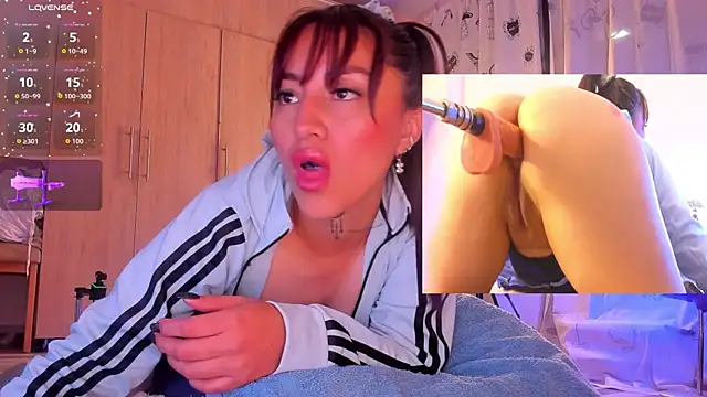 jolee   online show from 03-07-26, 12:28