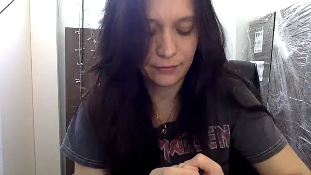 Snapshot of beatrizspbr chatting on 03-16-26, 04:43 beatrizspbr online show from 03-16-26, 04:43