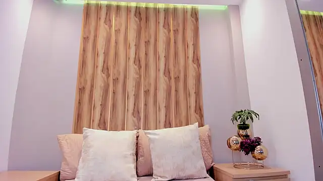 jhasly am online show from 12-18-25, 12:09