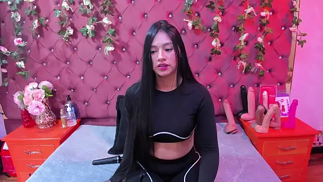 Mariana Prin online show from 11-16-25, 02:38