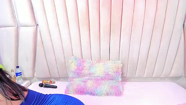 SaraLoveee  online show from 03-04-26, 02:41