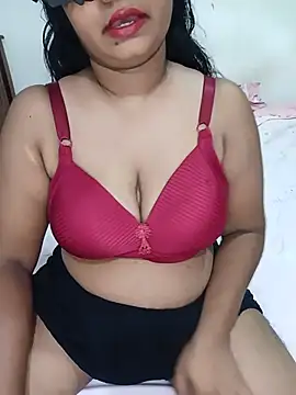 Snapshot of Reesha_99 chatting on 07-10-26, 01:00 Reesha 99 online show from 07-10-26, 01:00