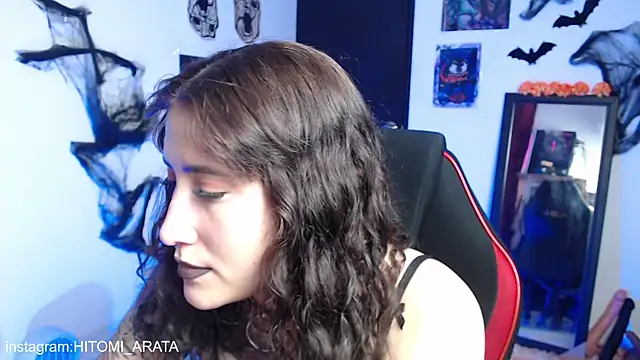 hitomi arata online show from 11-24-25, 08:42