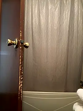 SexyHoneyRedd online show from 11-18-25, 03:26