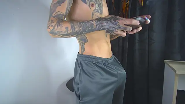 Snapshot of semalas69 chatting on 06-11-26, 12:54 semalas69 online show from 06-11-26, 12:54