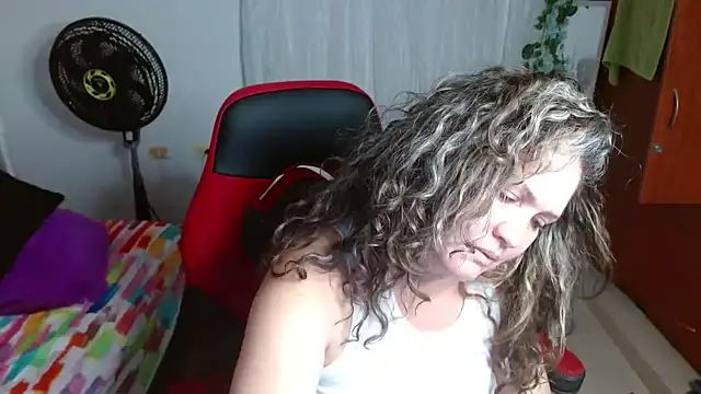 helenca43 online show from 09-09-25, 10:14