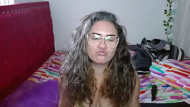 helenca43 online show from 02-25-26, 10:20