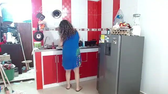 helenca43 online show from 12-20-25, 03:15