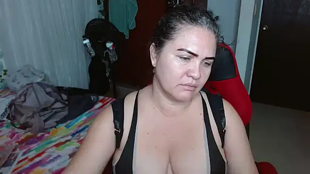 helenca43 online show from 02-25-26, 10:15