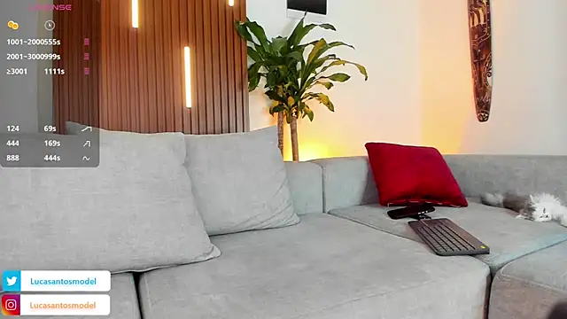 lucasanto  online show from 10-17-25, 12:36