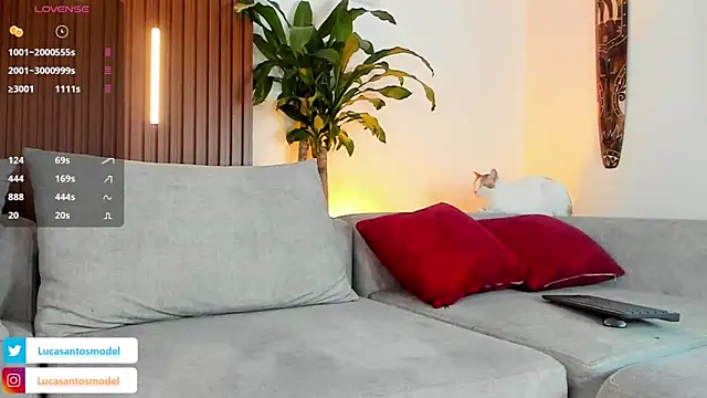 lucasanto  online show from 11-22-25, 01:15