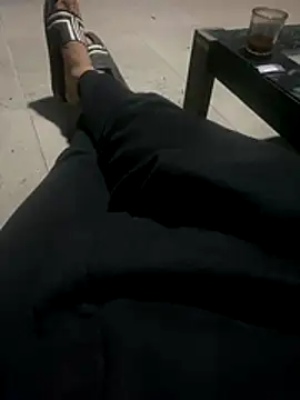 YawlingJingoist online show from 12-14-25, 10:15