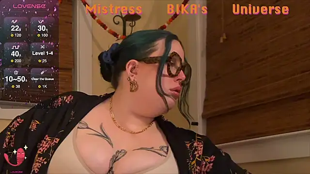 MissBika online show from 03-02-25, 02:51