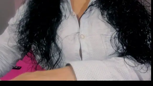 Snapshot of valeriasexxx chatting on 03-04-25, 12:12 valeriasexxx online show from 03-04-25, 12:12