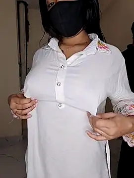 riya190 online show from 02-05-26, 07:04