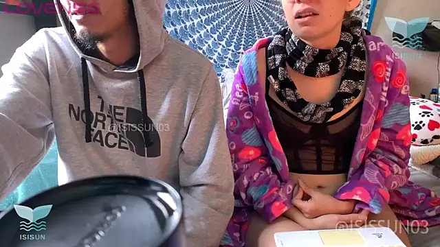 Snapshot of isissun03 chatting on 10-27-25, 01:23 isissun03 online show from 10-27-25, 01:23