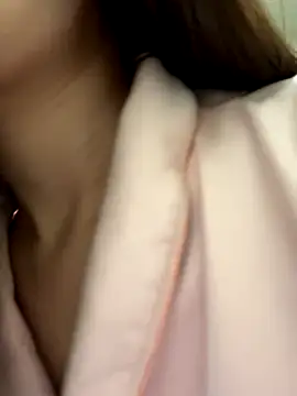 Sweet-Angel999 online show from 10-25-25, 01:45