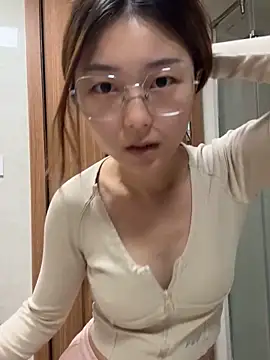 Sweet-Angel999 online show from 11-09-25, 06:23