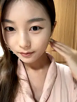 Sweet-Angel999 online show from 11-08-25, 05:05