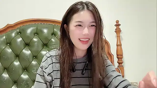 Sweet-Angel999 online show from 04-13-26, 04:44