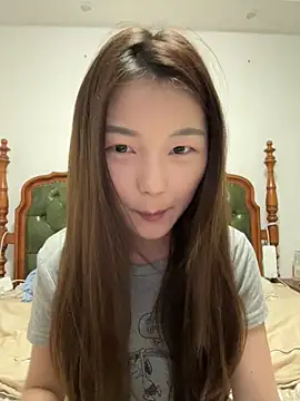 Snapshot of Sweet-Angel999 chatting on 04-25-26, 04:04 Sweet-Angel999 online show from 04-25-26, 04:04
