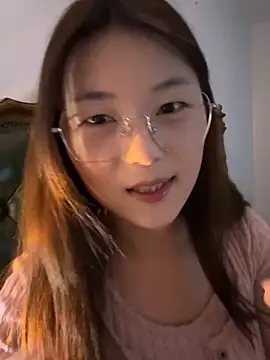 Sweet-Angel999 online show from 04-18-26, 04:09