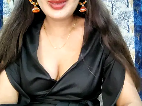 Aarvi Arora online show from 10-17-25, 12:18