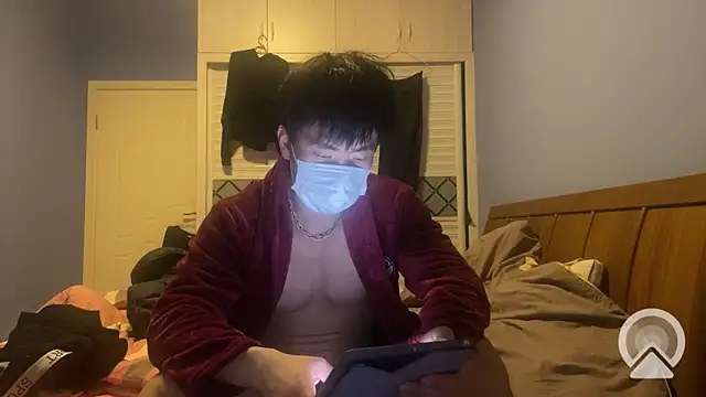 Snapshot of shuai321 chatting on 02-06-25, 04:36 shuai321 online show from 02-06-25, 04:36