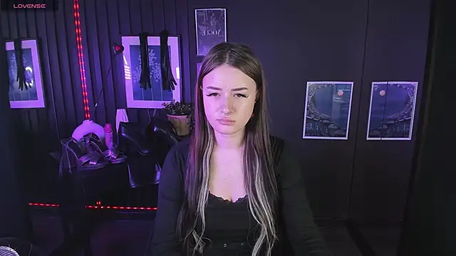 Lily Moonlight online show from 01-30-25, 08:01