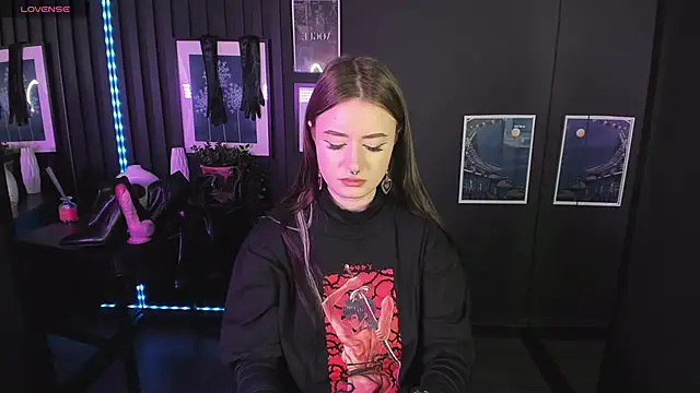 Lily Moonlight online show from 01-14-25, 08:52