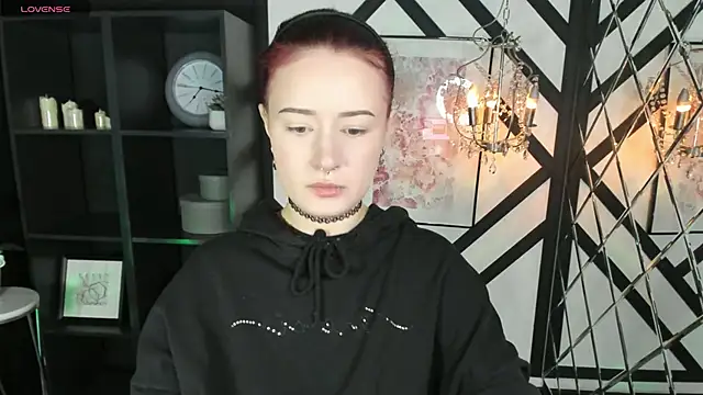 Lily Moonlight online show from 02-26-26, 02:06