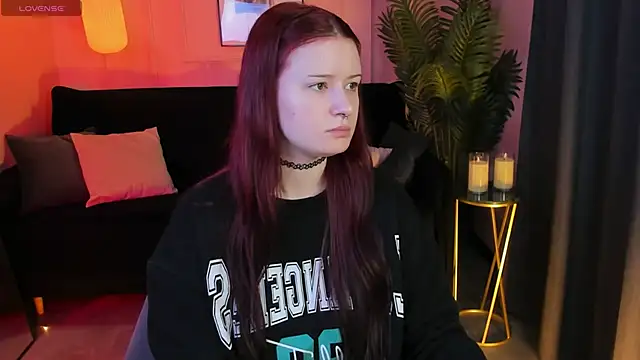 Lily Moonlight online show from 03-01-26, 07:19