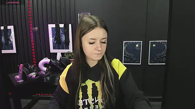 Lily Moonlight online show from 02-16-25, 07:26