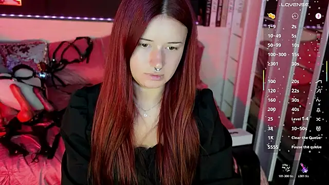 Lily Moonlight online show from 07-19-26, 07:28