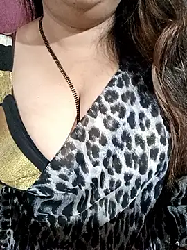 Beautyy38 online show from 01-13-26, 03:21