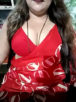 Snapshot of Beautyy38 chatting on 05-04-26, 02:37 Beautyy38 online show from 05-04-26, 02:37