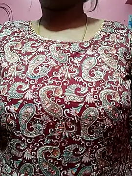 Snapshot of Renuma chatting on 01-31-26, 07:23 Renuma online show from 01-31-26, 07:23