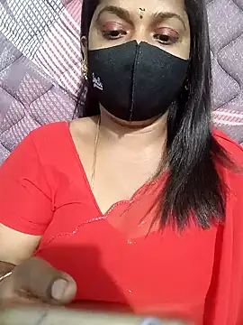 Snapshot of Renuma chatting on 02-05-26, 03:57 Renuma online show from 02-05-26, 03:57