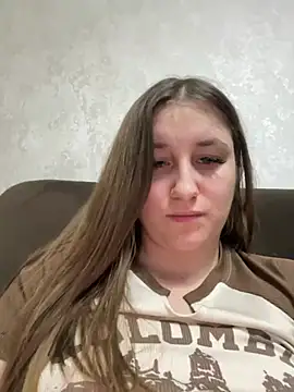 Strawberryyyyik online show from 12-30-24, 09:40