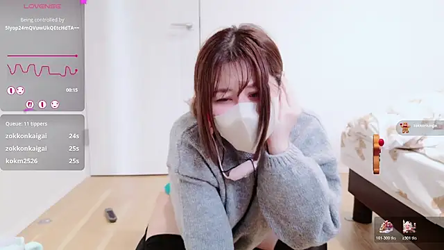 Mamu Mamu  online show from 11-28-25, 10:43