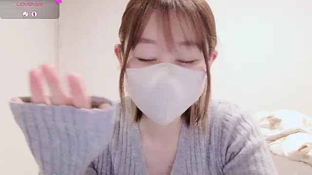 Mamu Mamu  online show from 11-18-25, 12:41