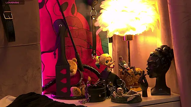 ZoeMesmerize online show from 11-06-25, 11:03