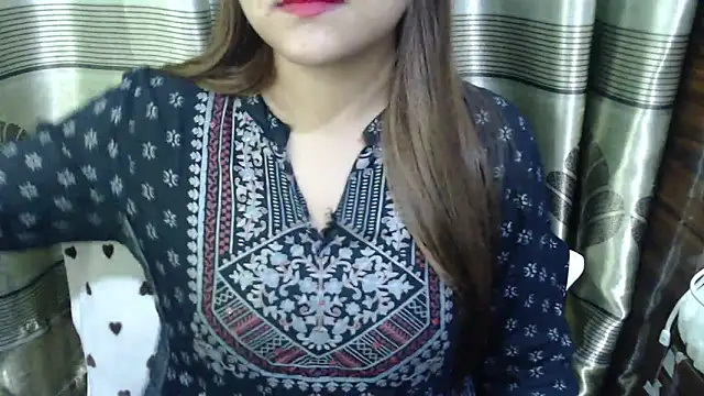 queen angelina online show from 03-08-26, 08:01