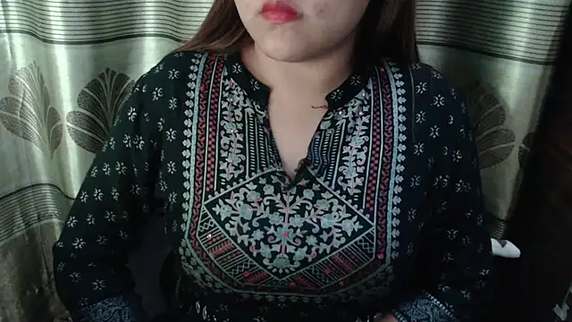 queen angelina online show from 03-19-26, 08:09