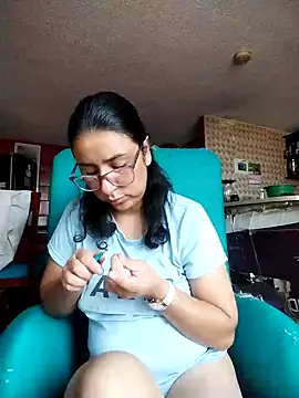 Im Alma  online show from 03-26-26, 01:20