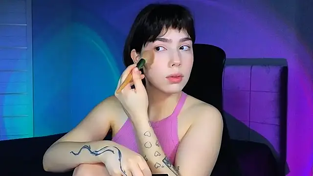 Stacy Gonzales  online show from 01-18-26, 06:17