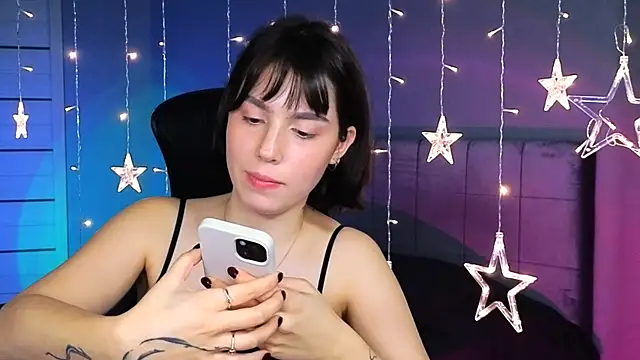 Stacy Gonzales  online show from 11-05-25, 10:29